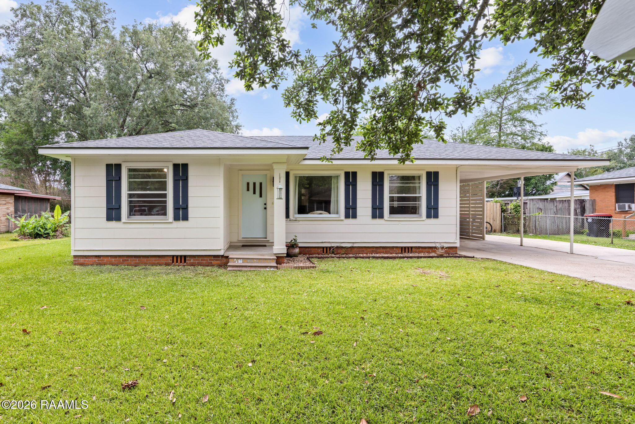 120 N Demanade, Lafayette LA