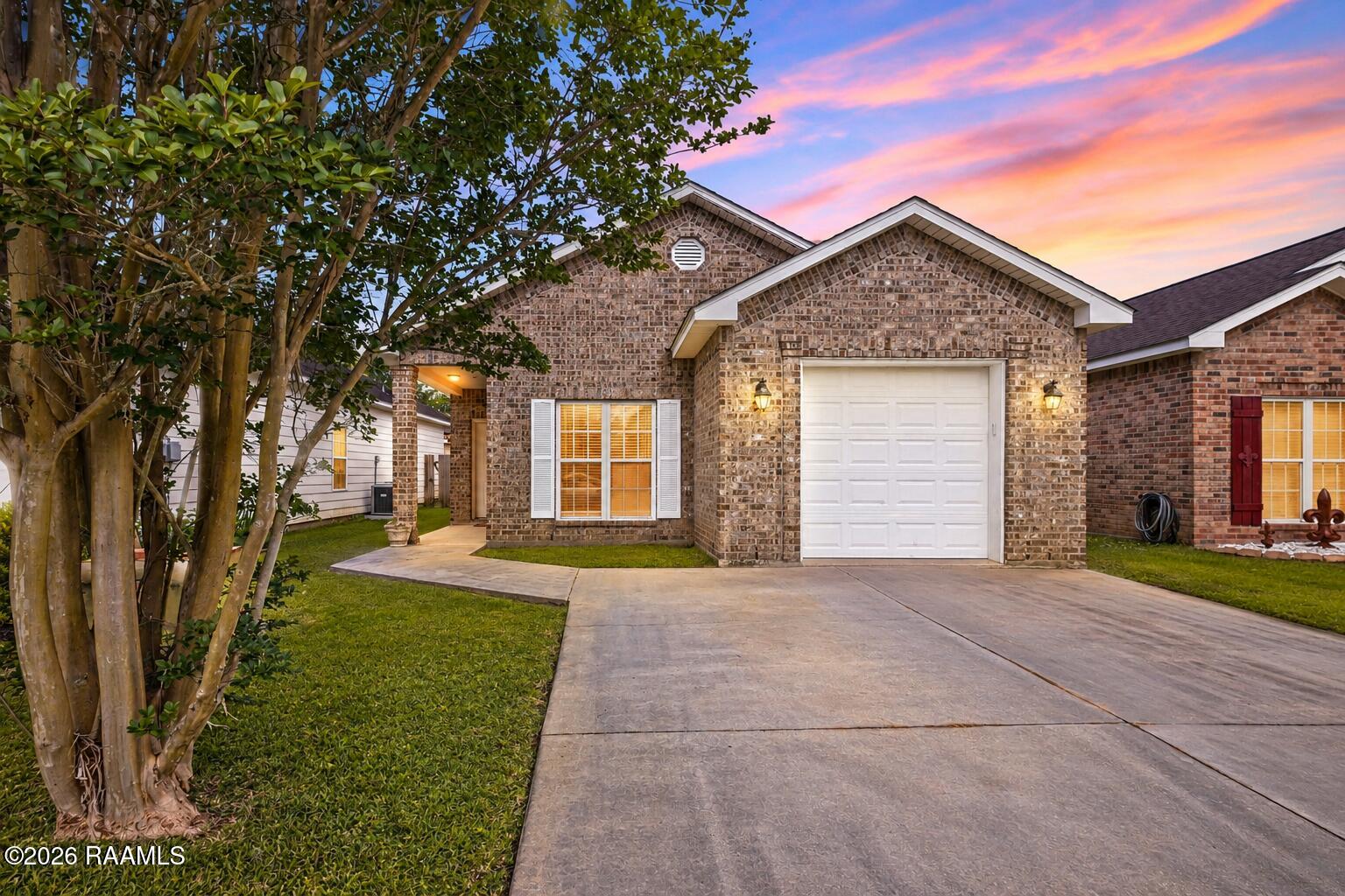 109 Aruba, Lafayette LA
