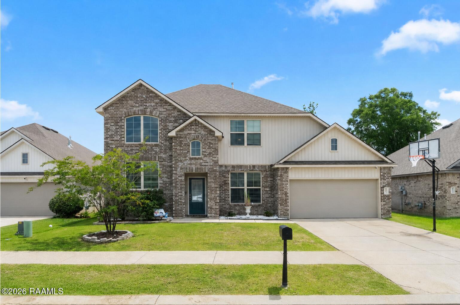 203 S Lakepointe, Lafayette LA