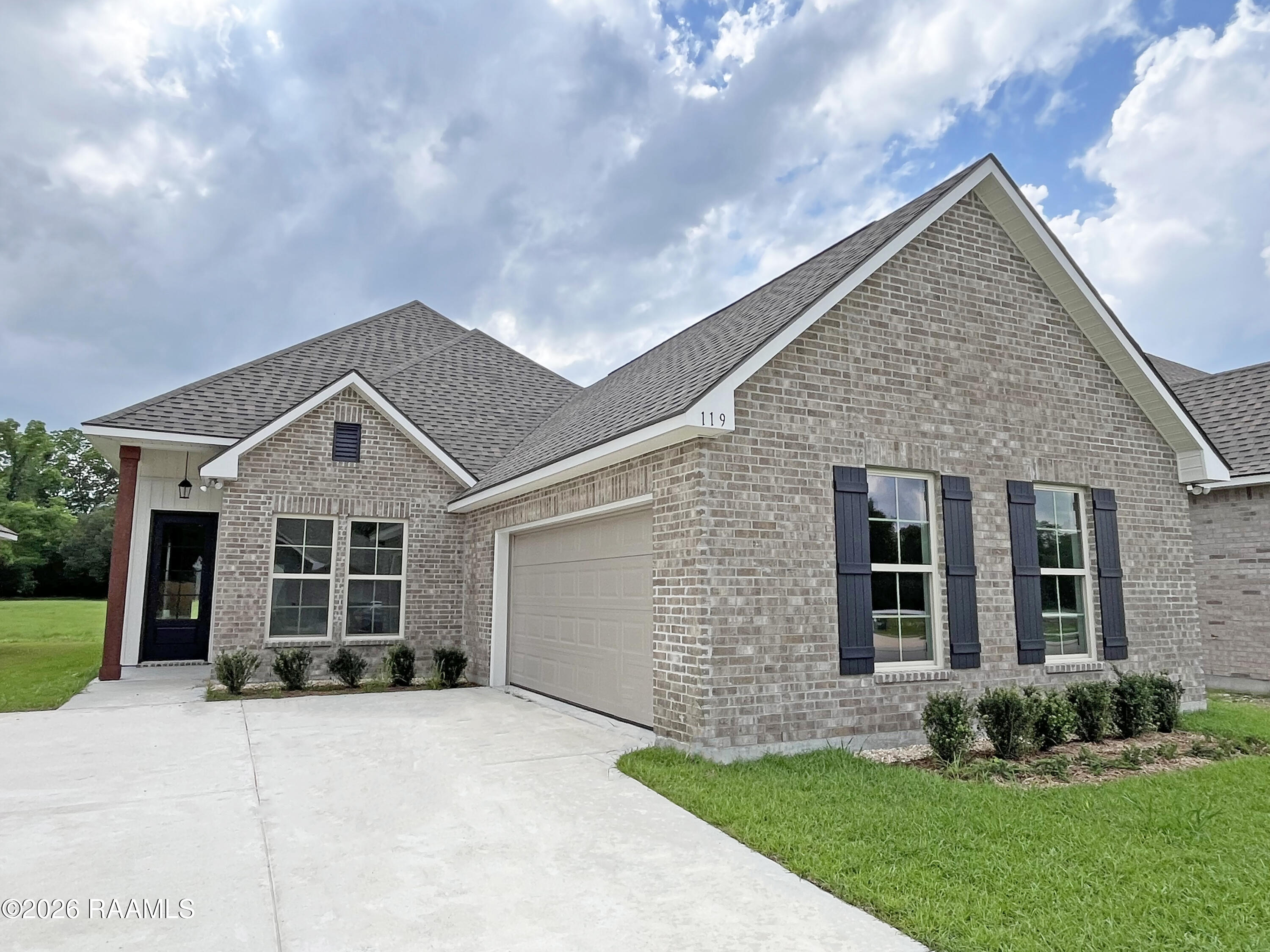 119 Oak Haven, Lafayette LA