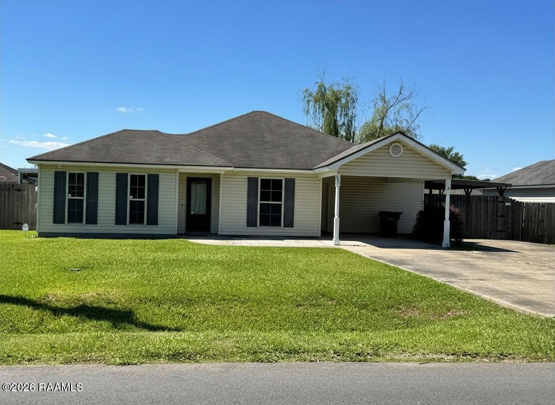907 Gary, Breaux Bridge LA