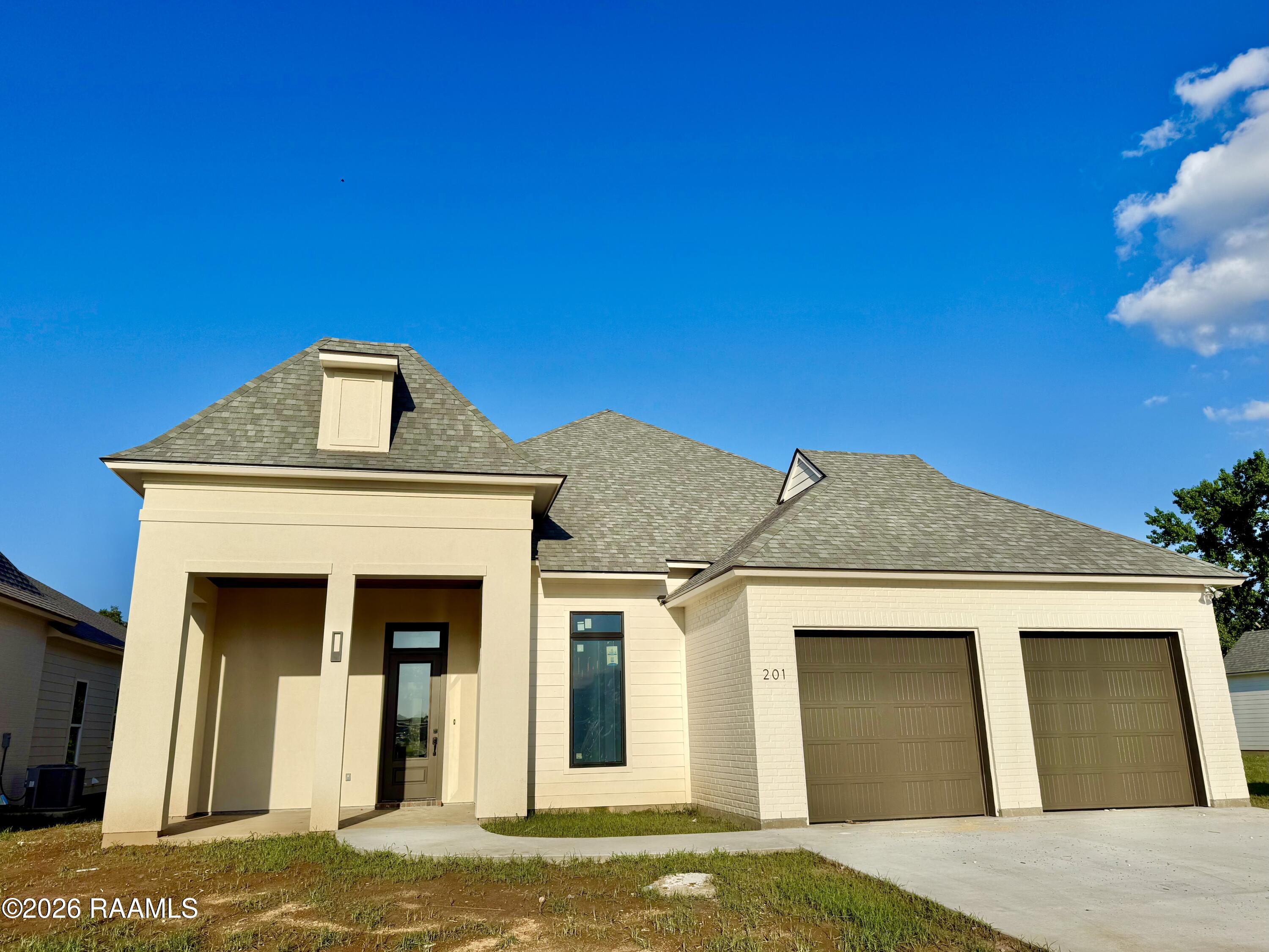 201 Cliffside, Youngsville LA