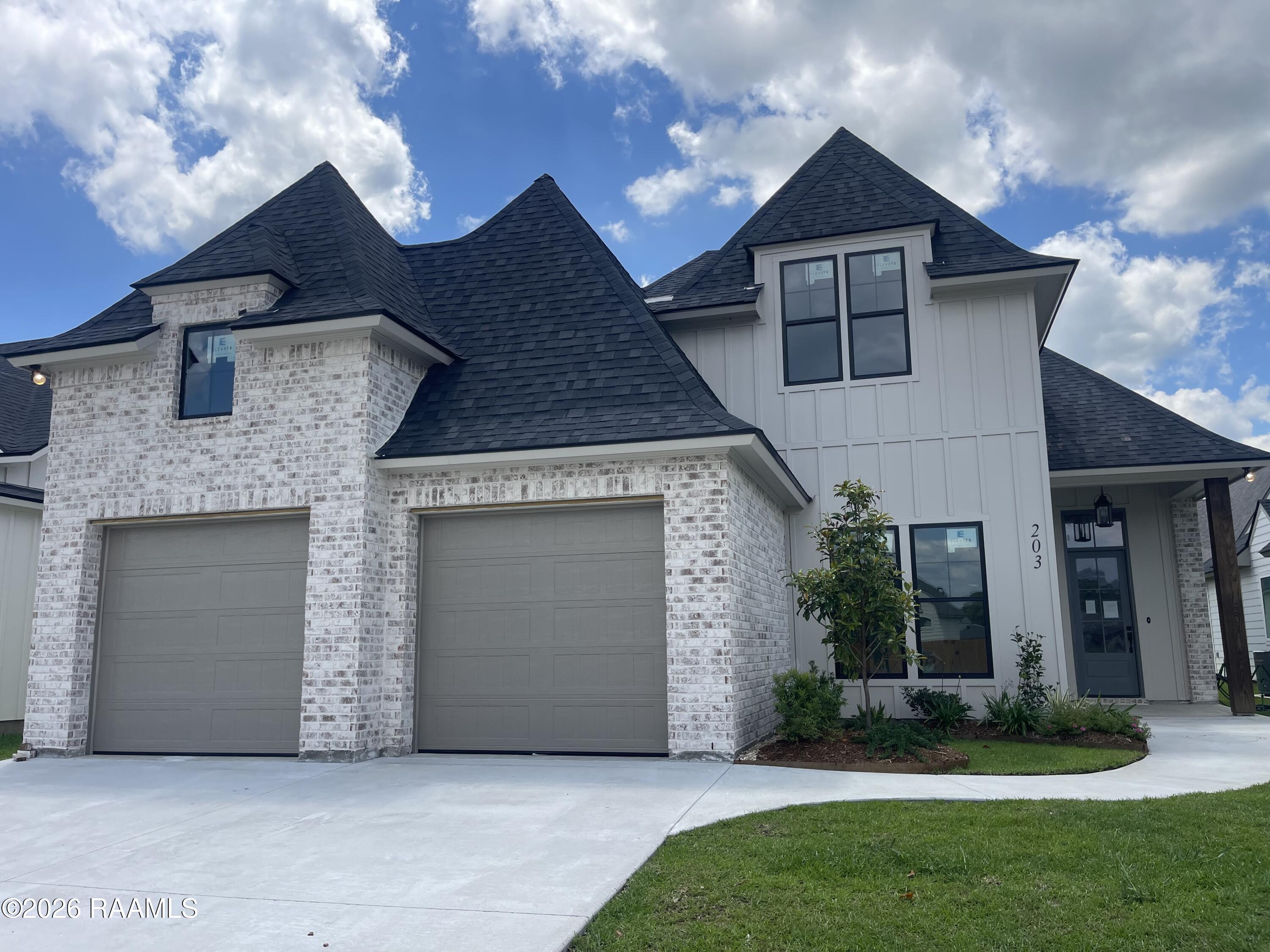 203 Prague, Youngsville LA