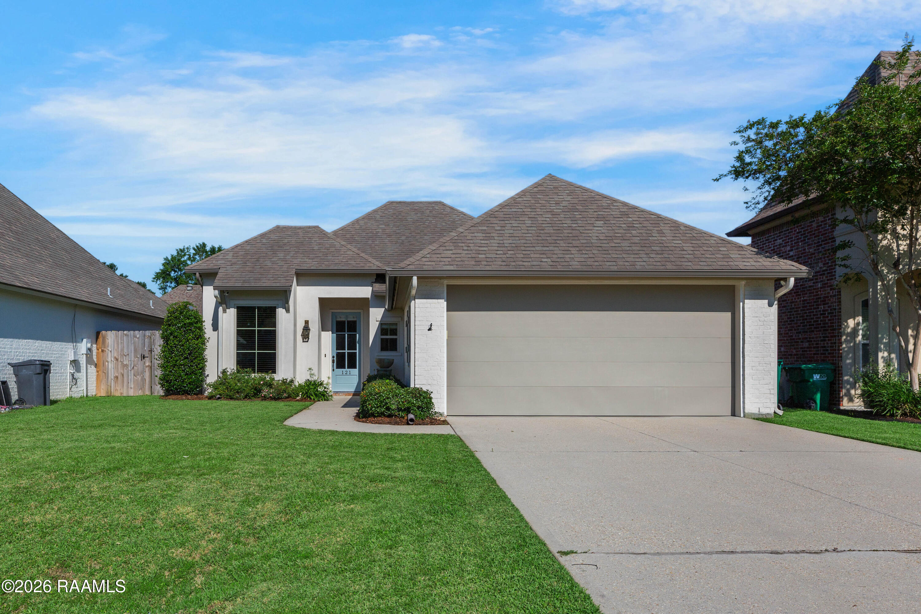 121 Fairwood, Broussard LA