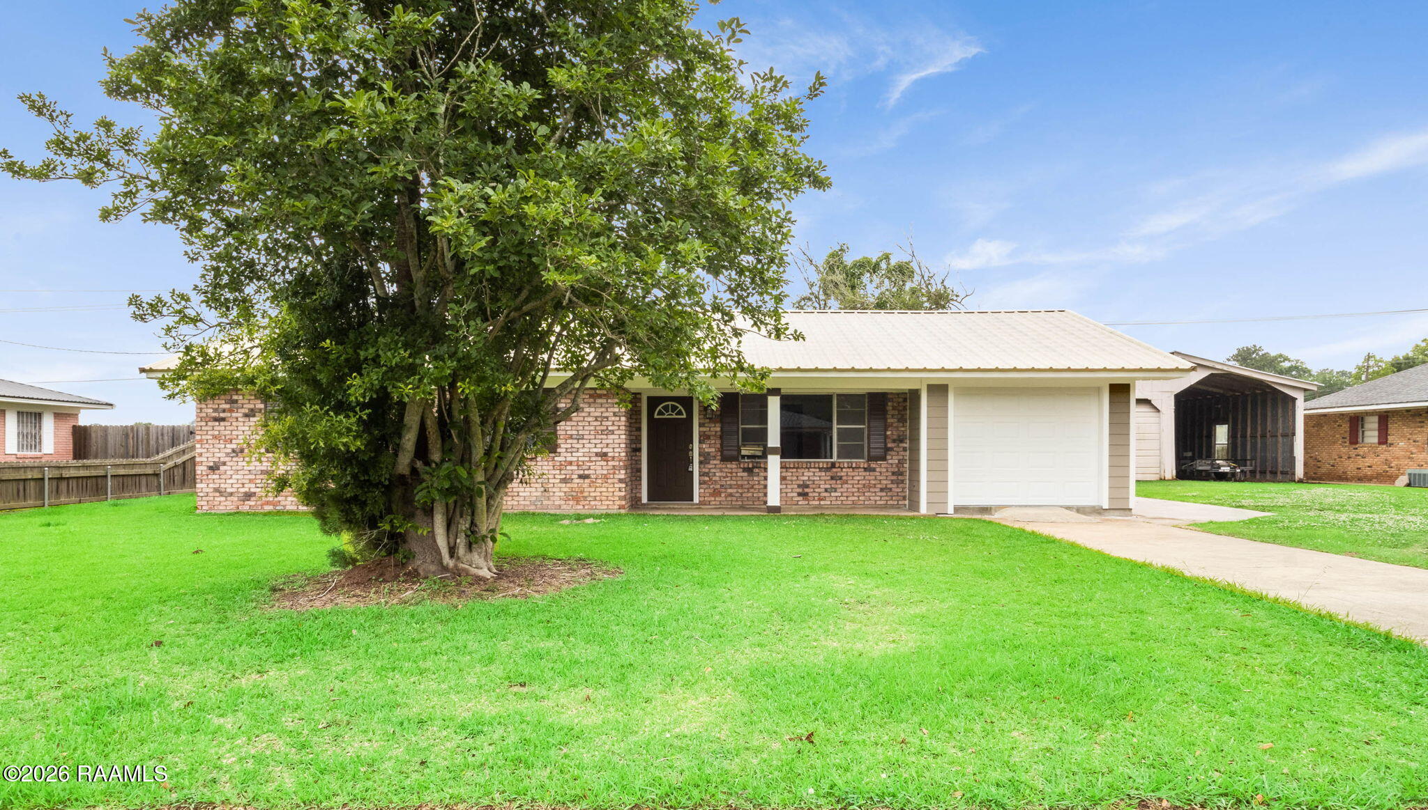 215 Hibiscus, Opelousas LA