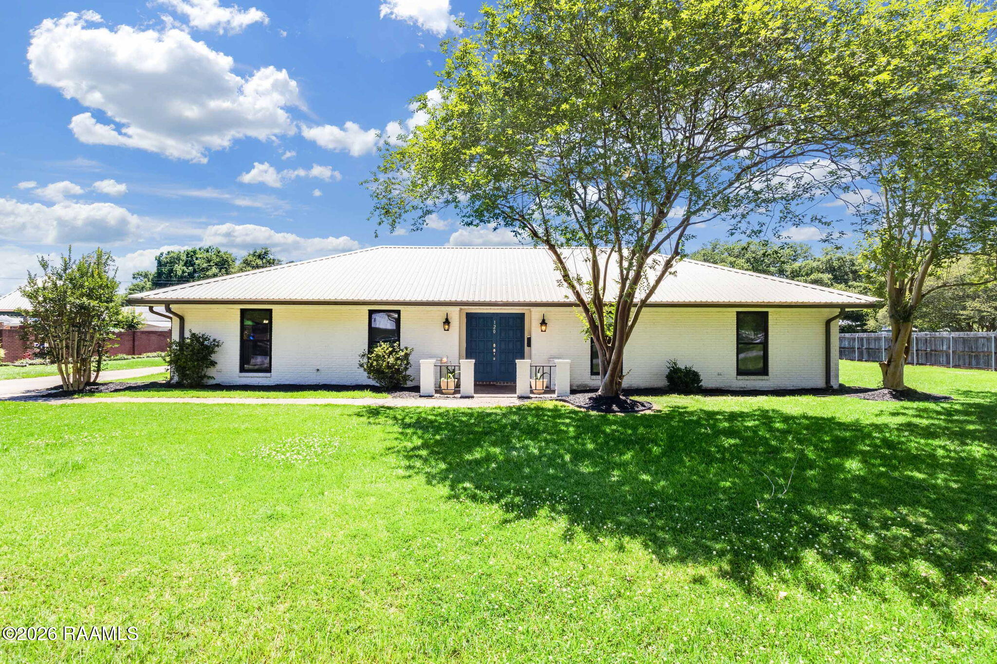 120 6th, Breaux Bridge LA