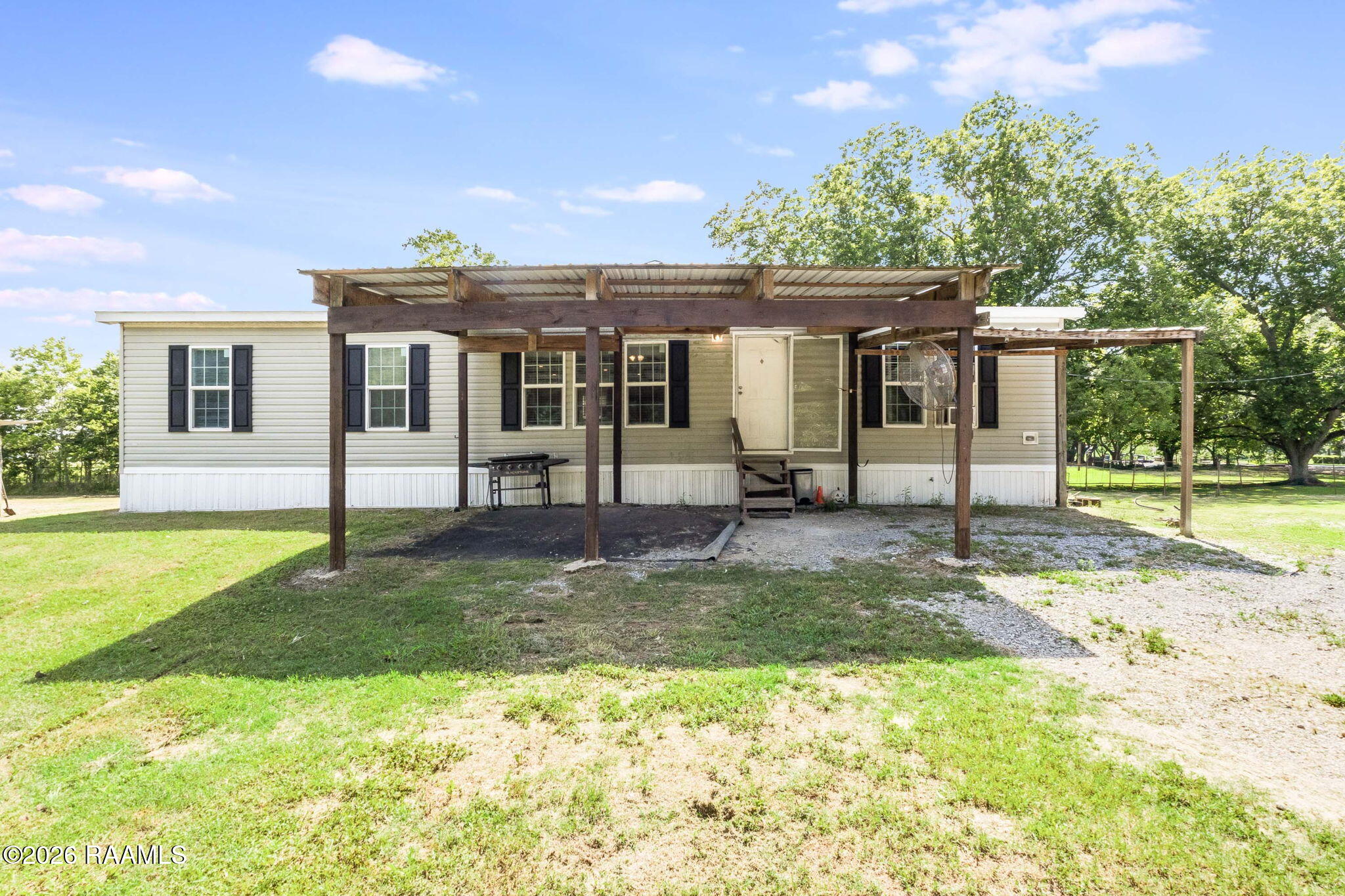 2331 Lovell, Crowley LA