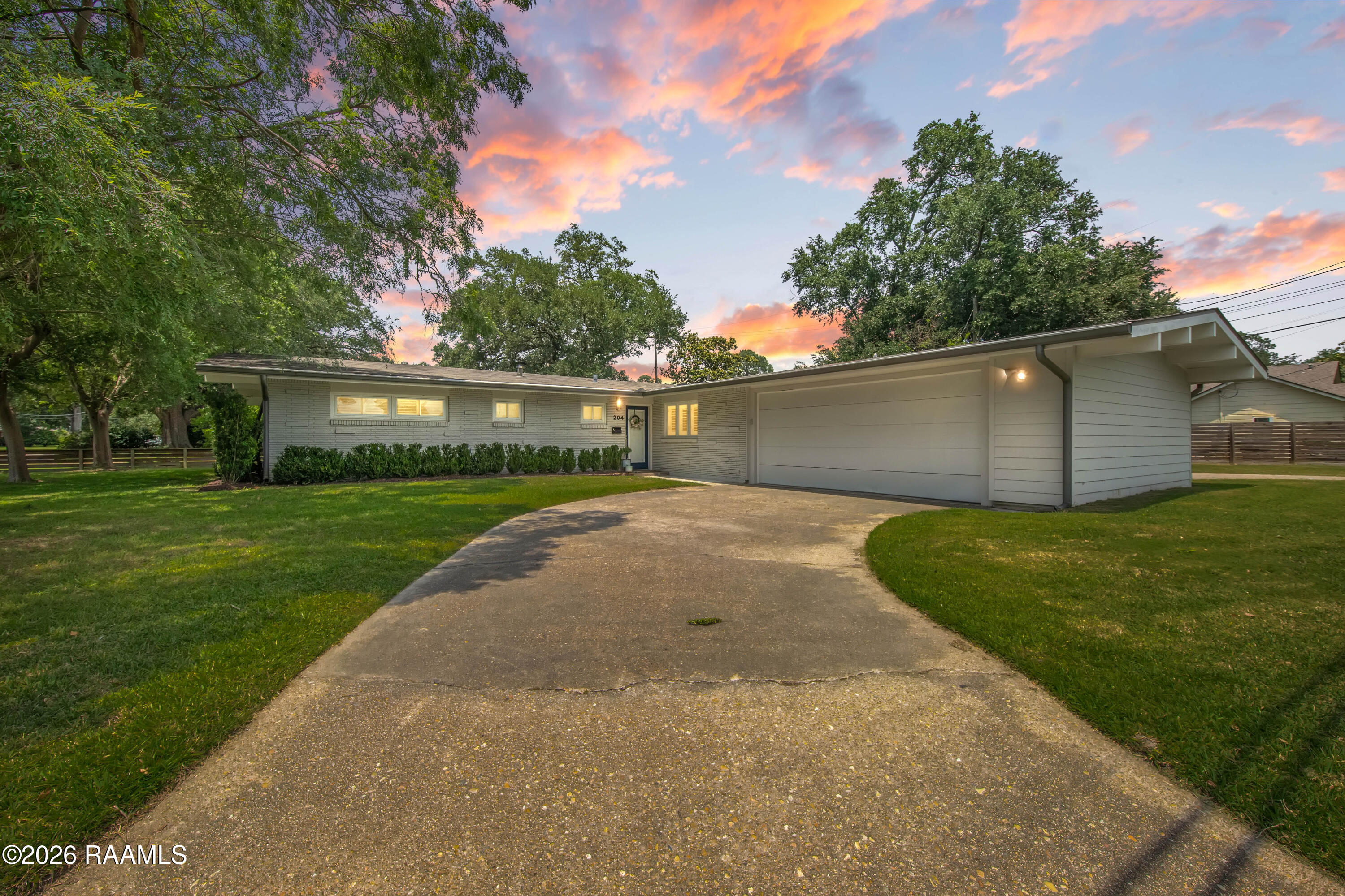 204 W Saint Louis, Lafayette LA