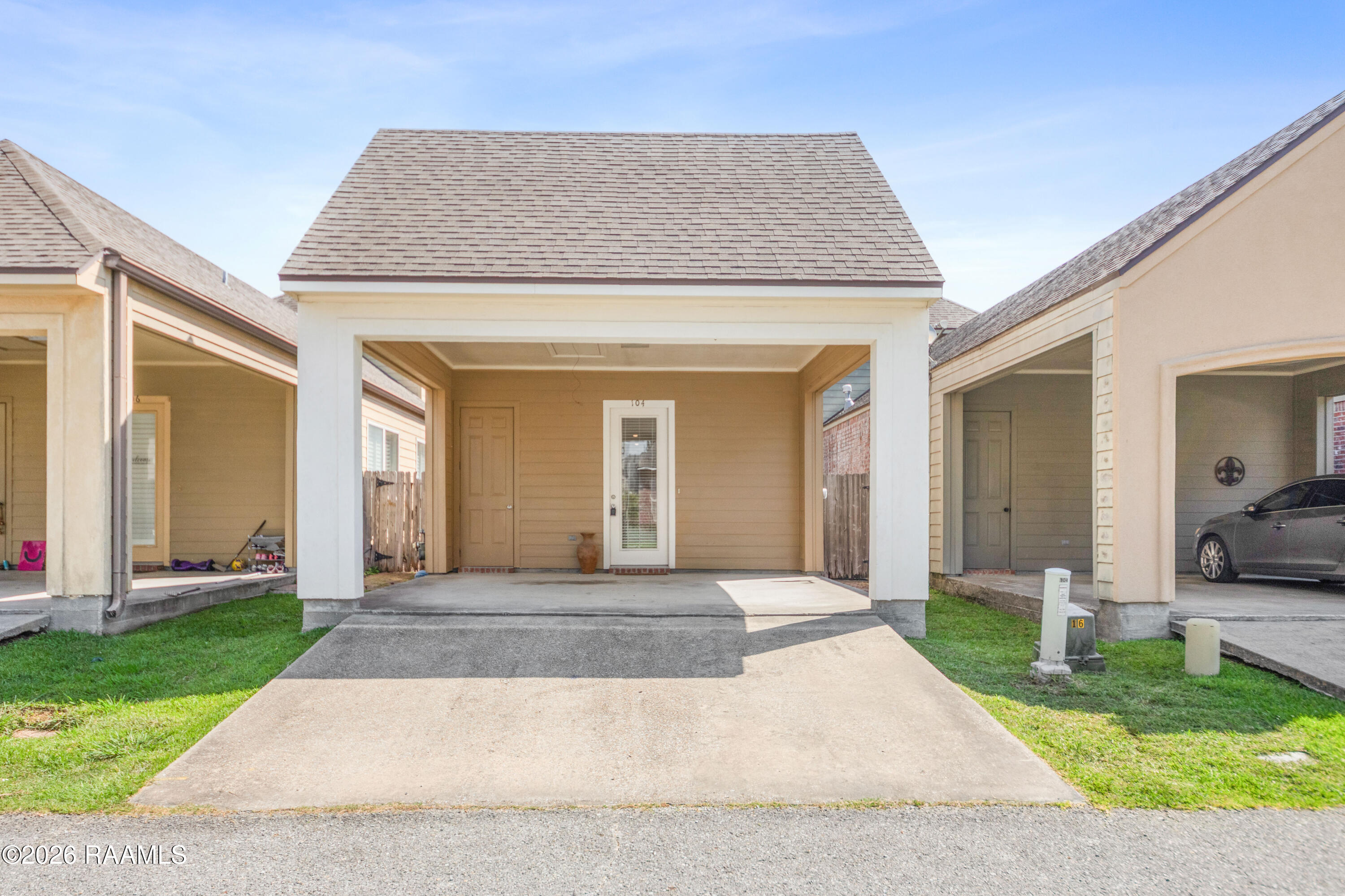 104 Laguna, Lafayette LA
