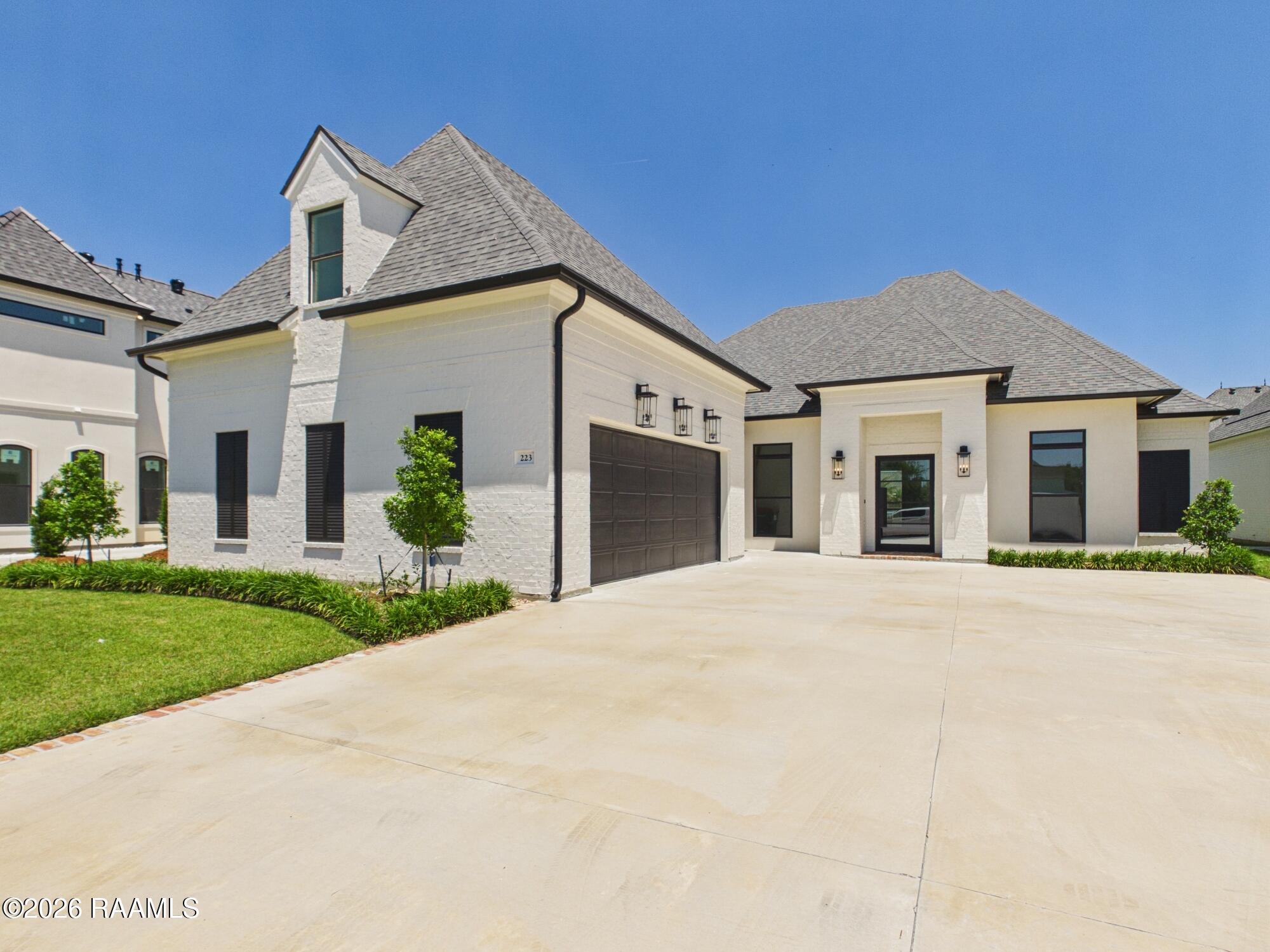223 Gunter Grass, Lafayette LA