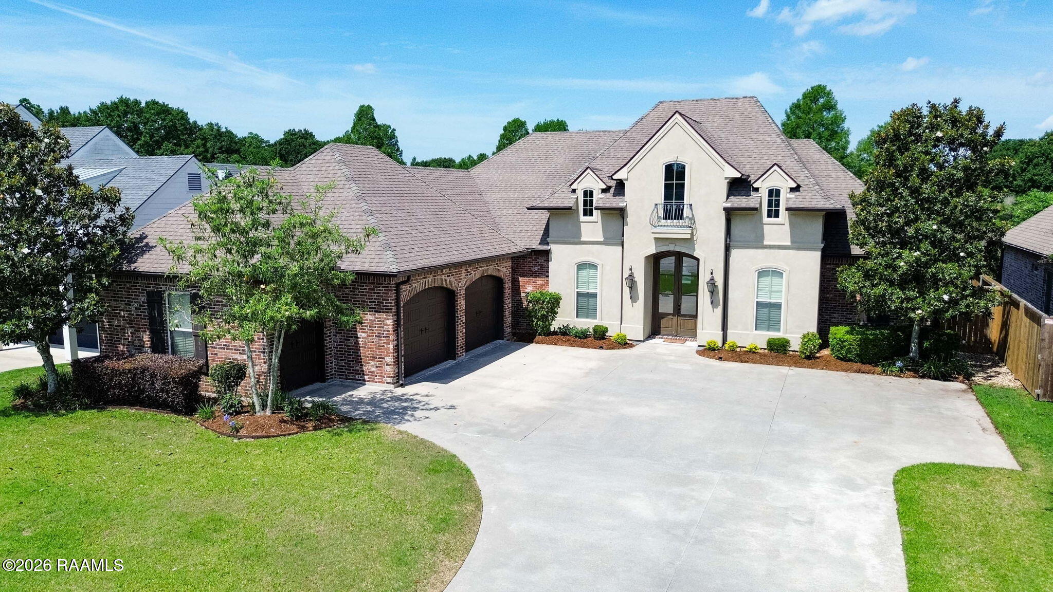 120 Genna, Youngsville LA