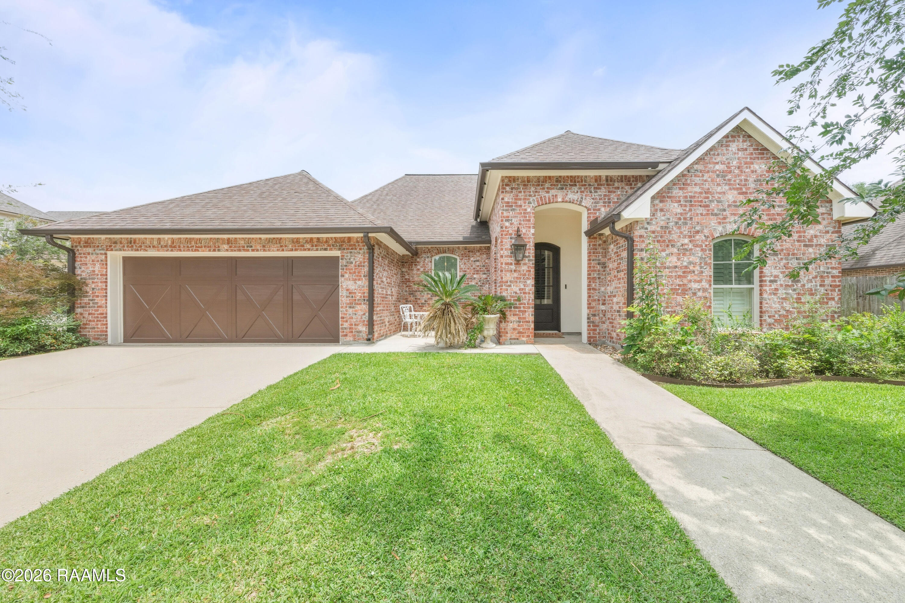 106 Diamond Creek, Broussard LA