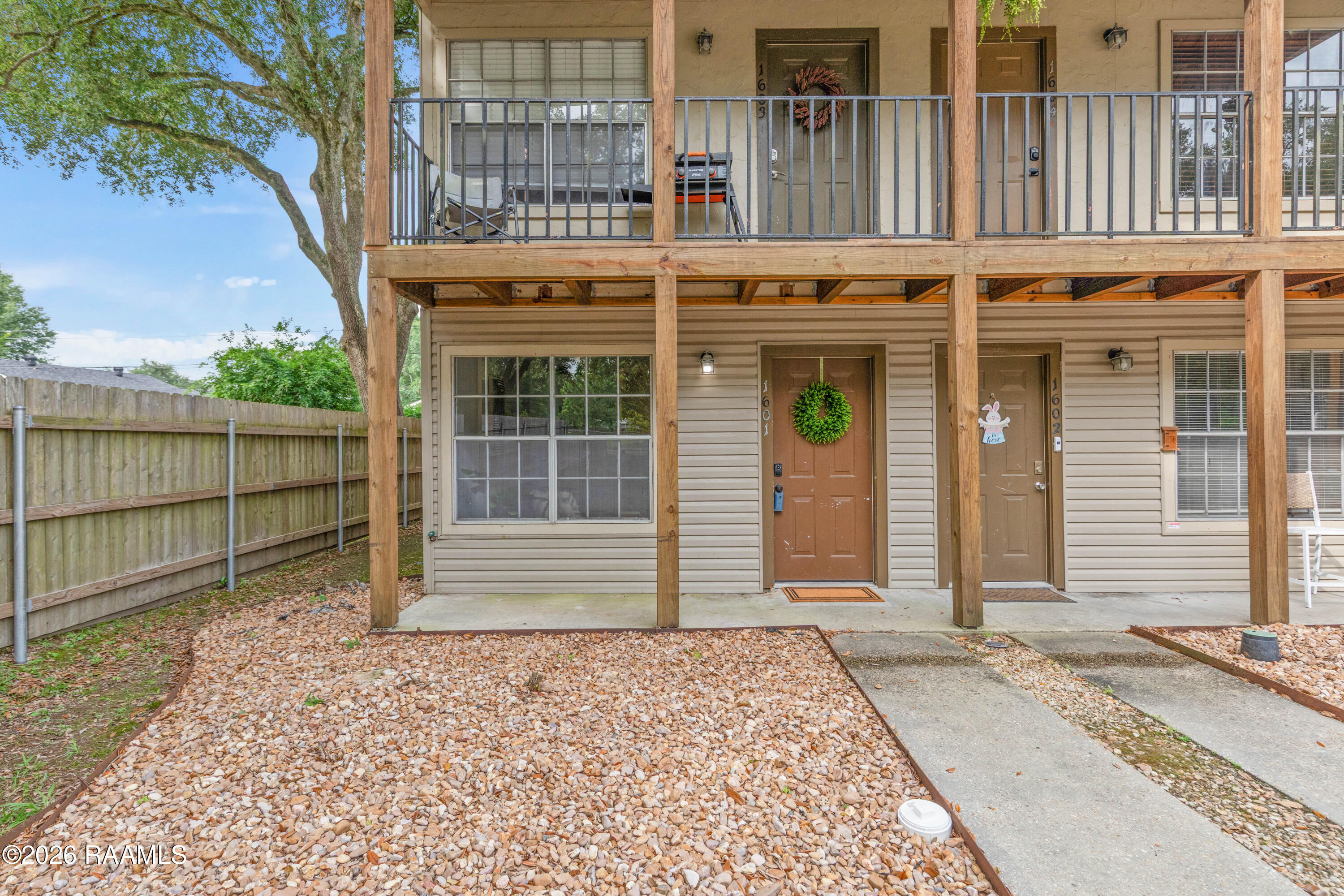 300 Lozes, Lafayette LA