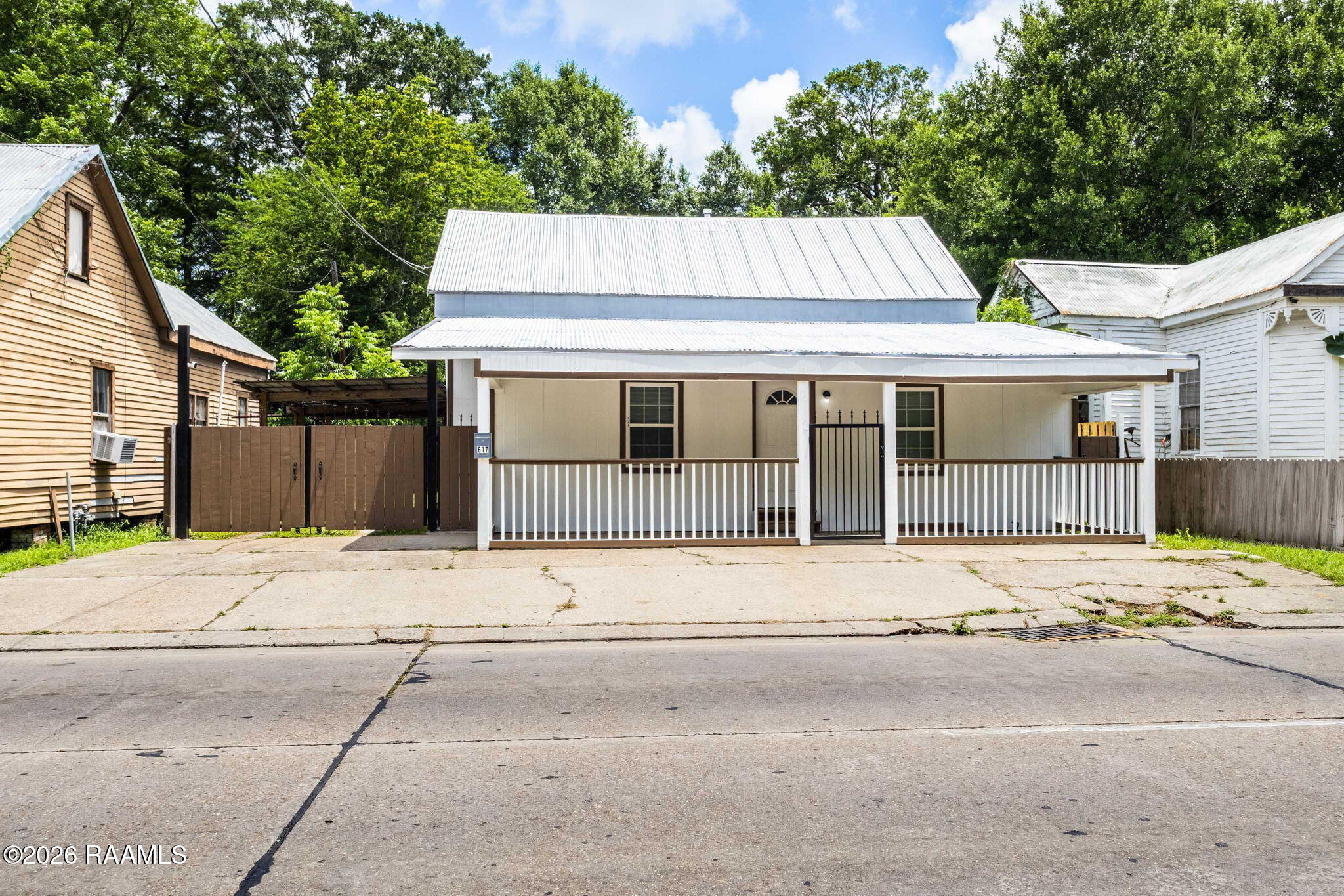 617 E St Peter, New Iberia LA
