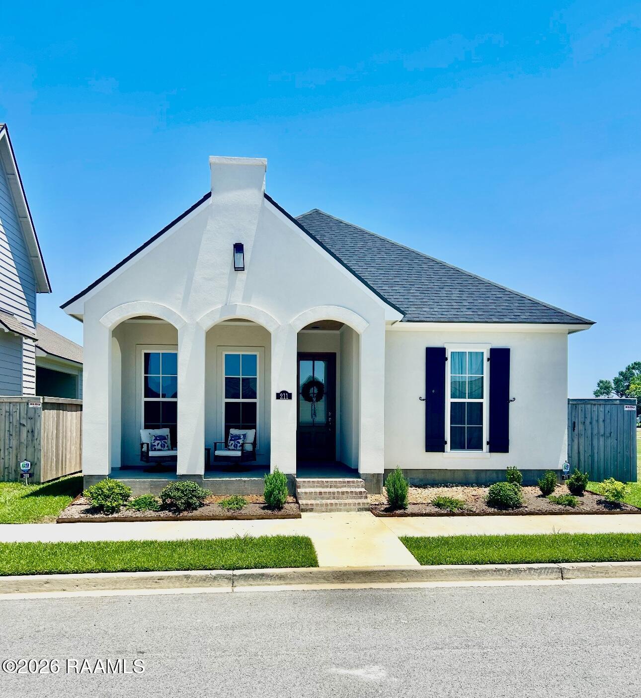 211 Keystone, Scott LA