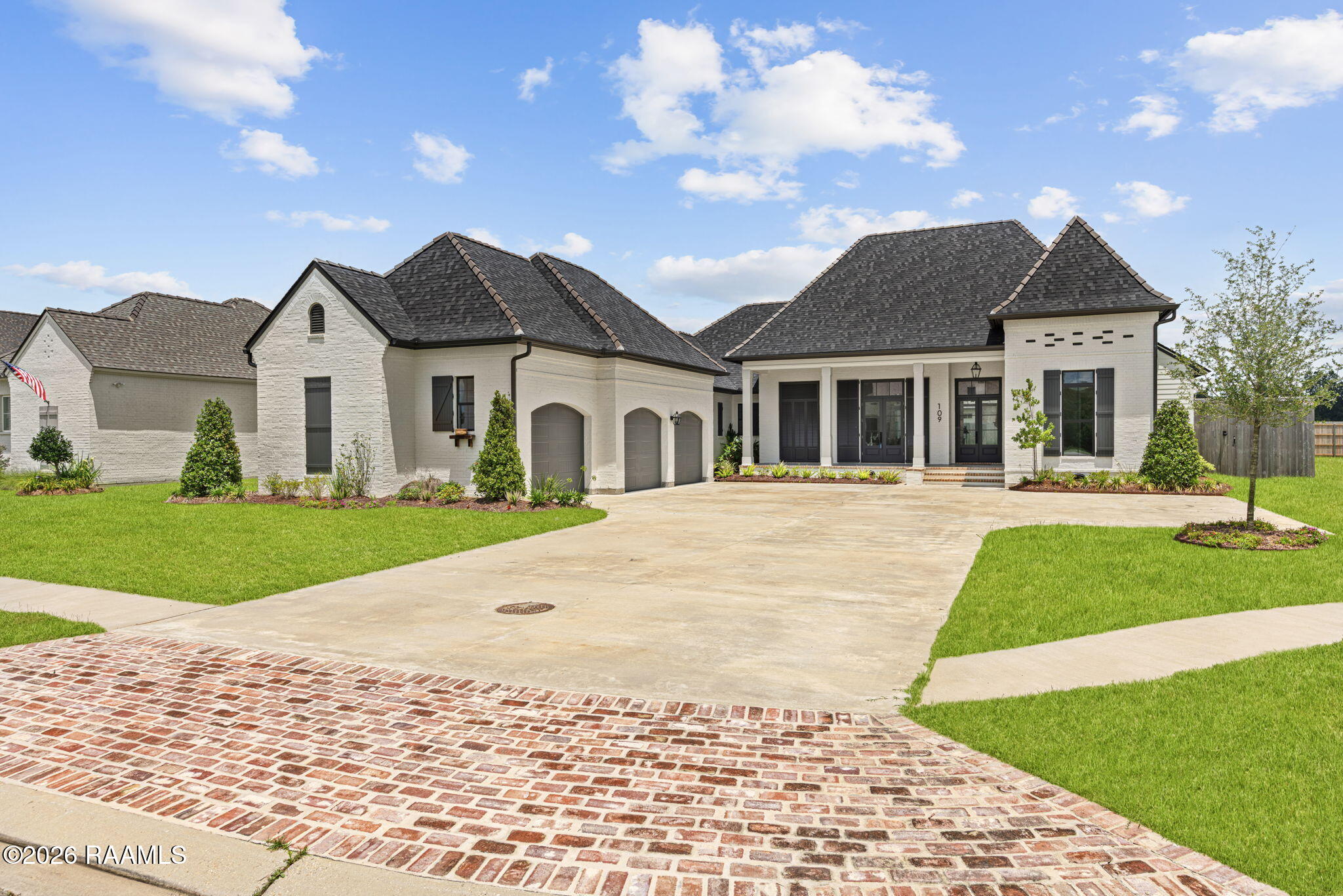 109 Trailing Oaks, Youngsville LA