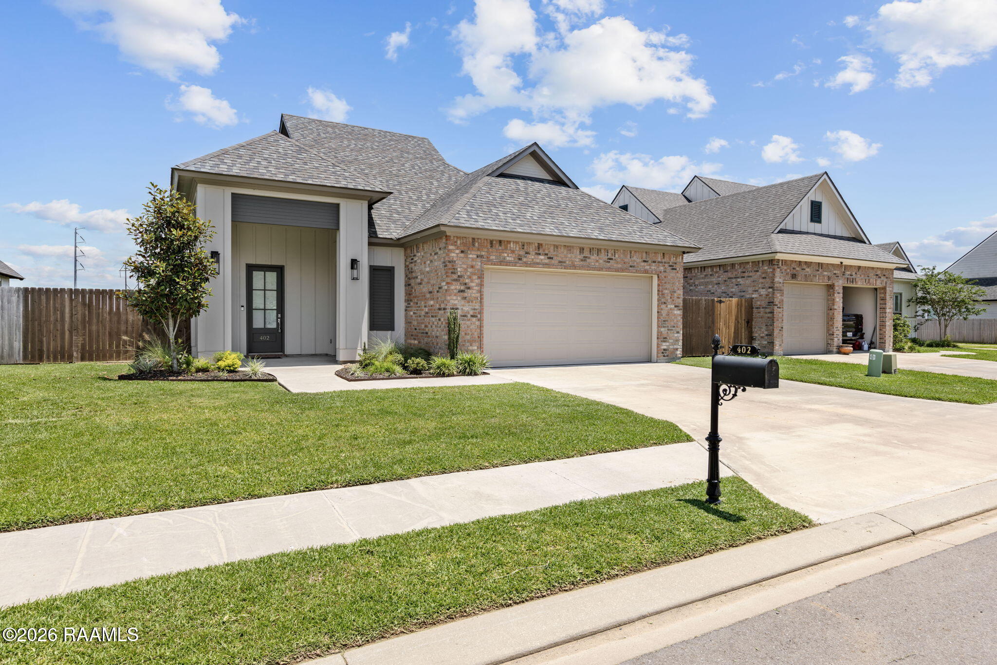 402 Last Quarter, Youngsville LA