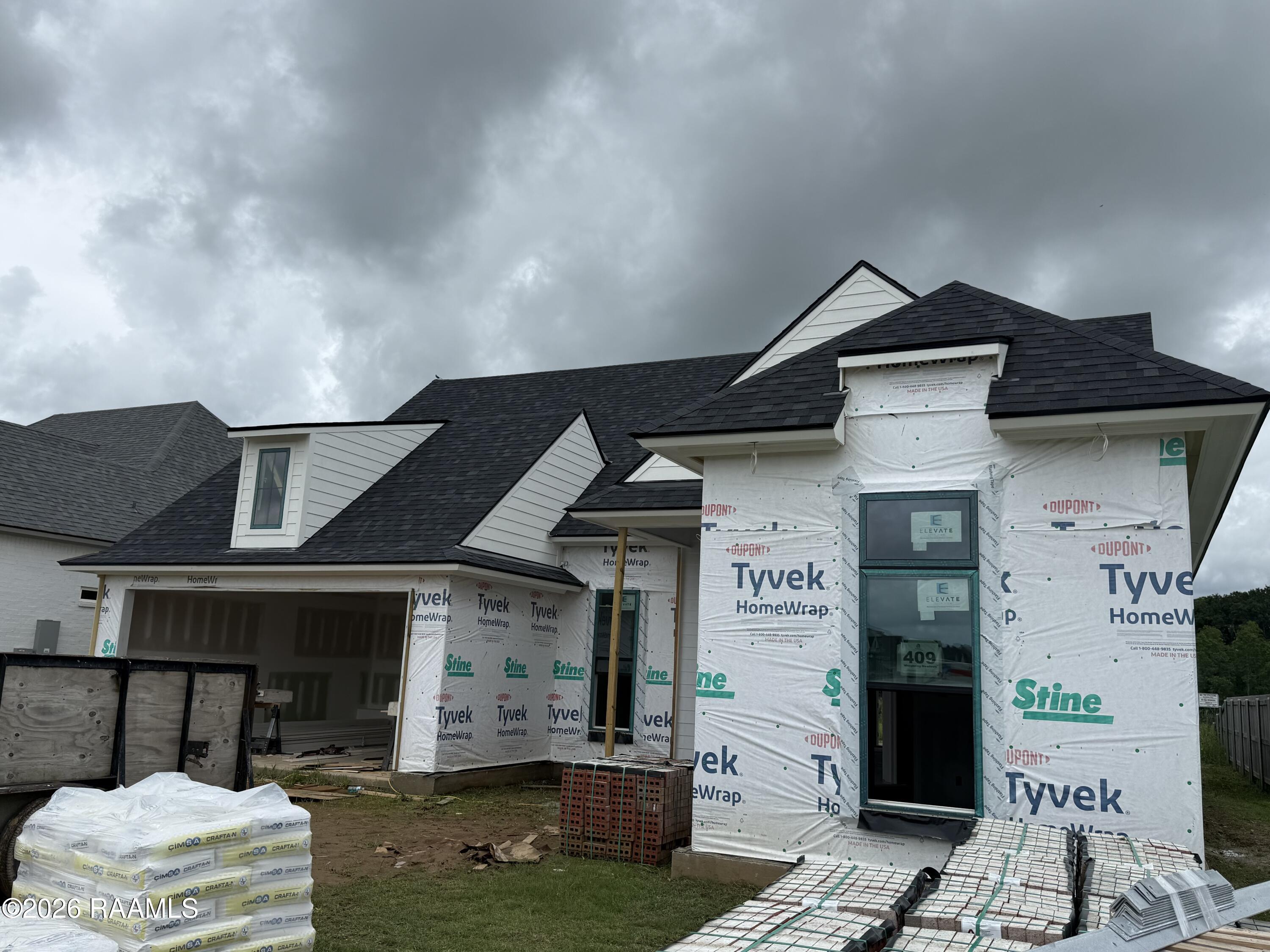 409 Whispering Meadows, Broussard LA