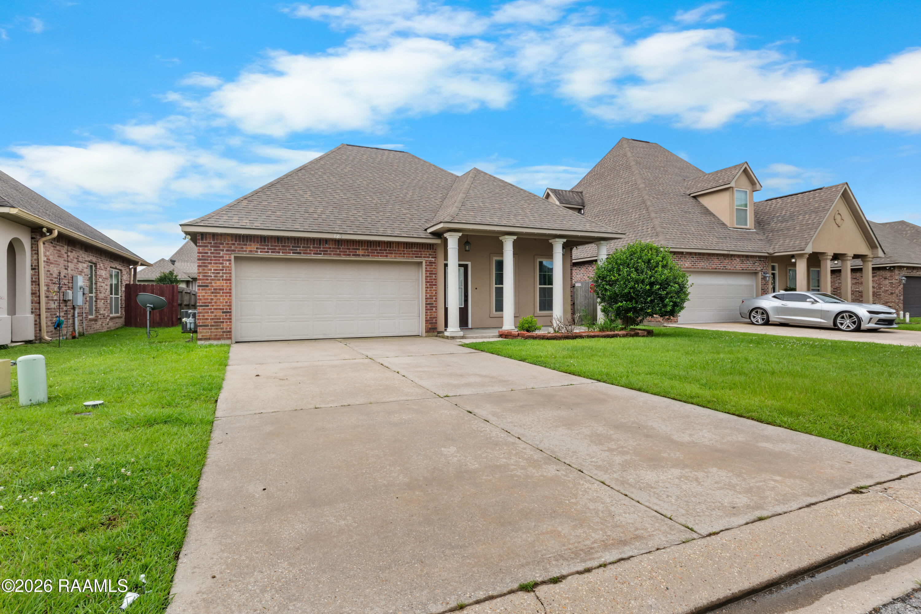 120 Kohen Luke, Lafayette LA