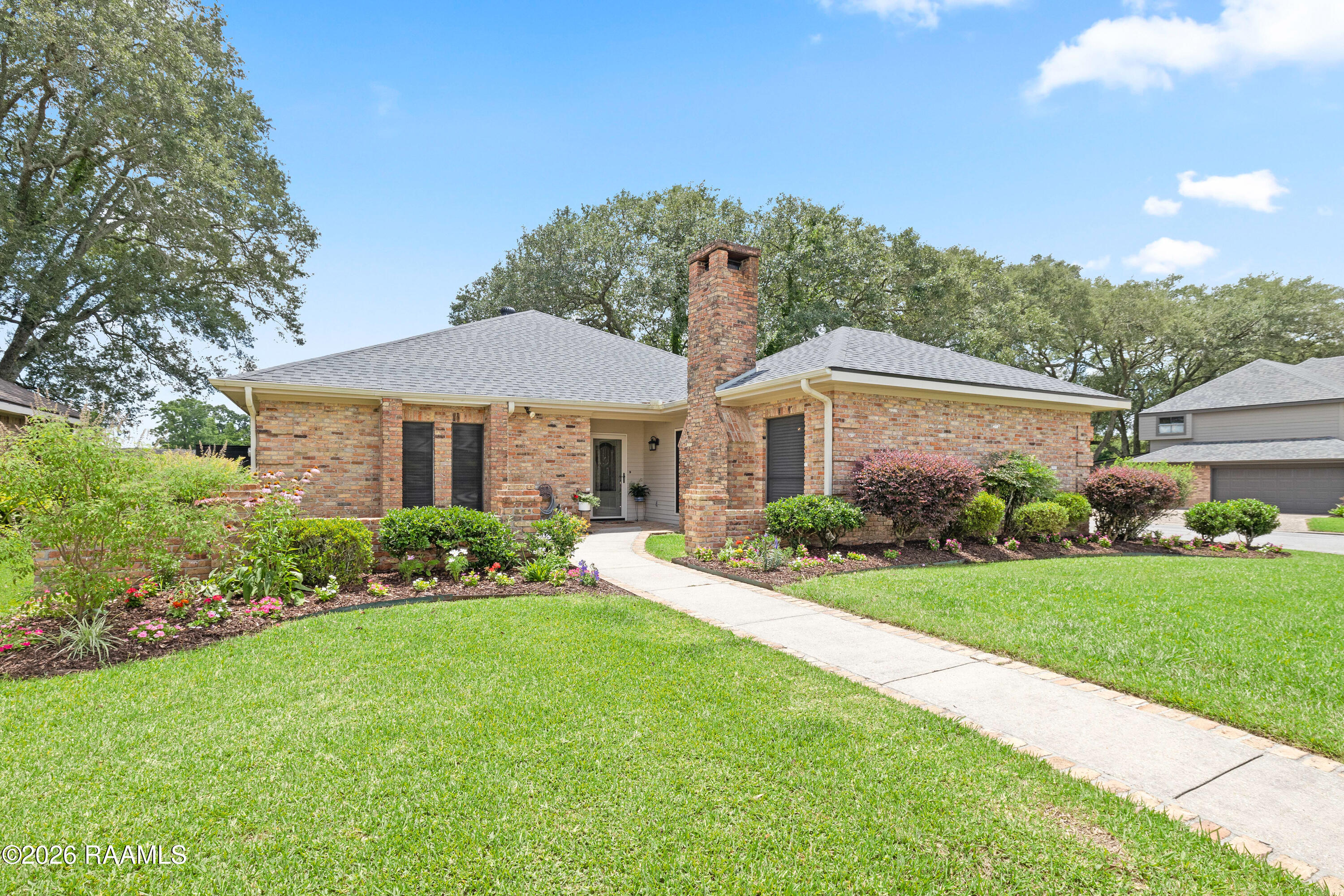 215 Tuscany Valley, Lafayette LA