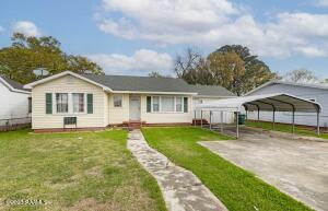 2710 Dalbor, Jeanerette LA