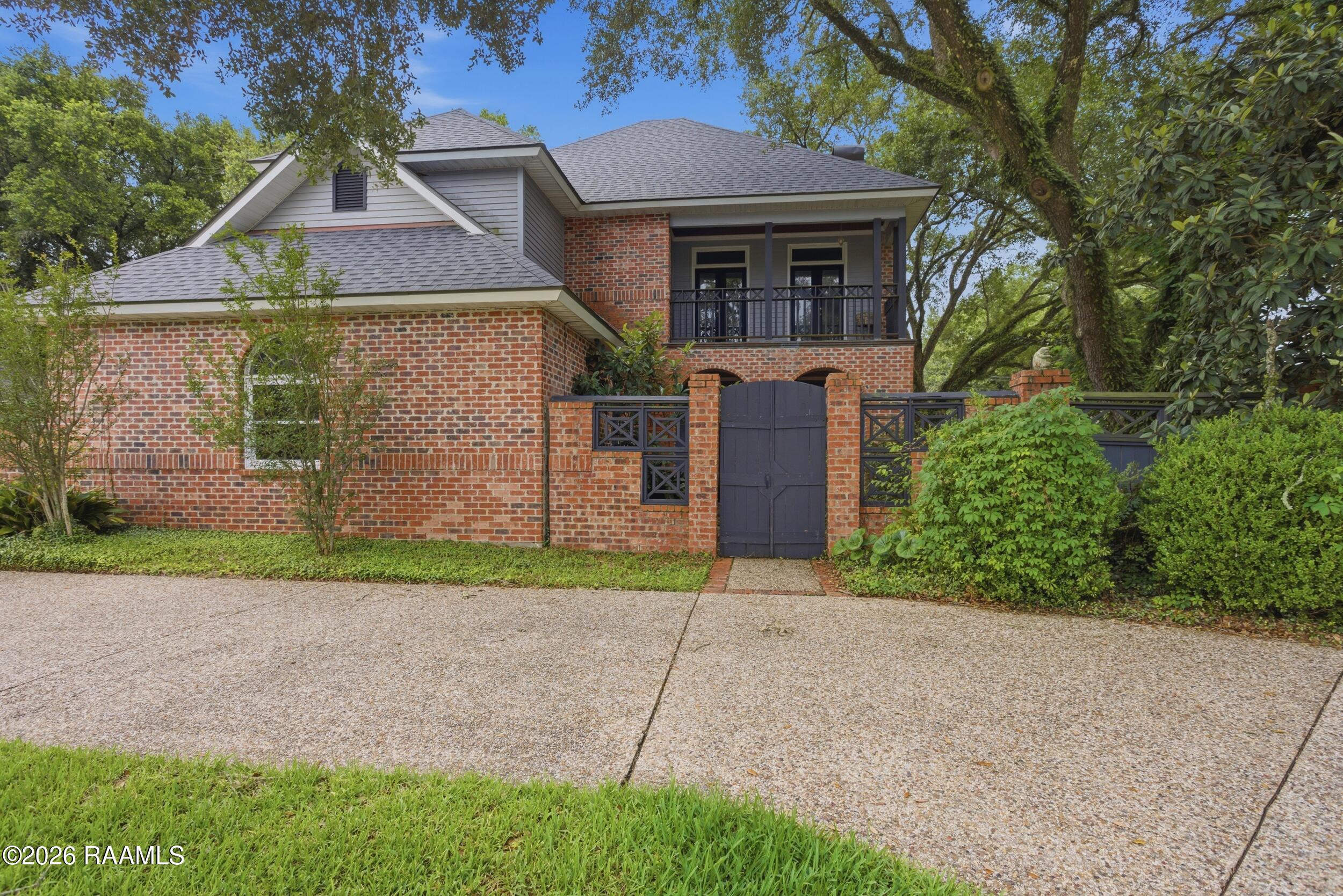 308 Trailwood, Lafayette LA