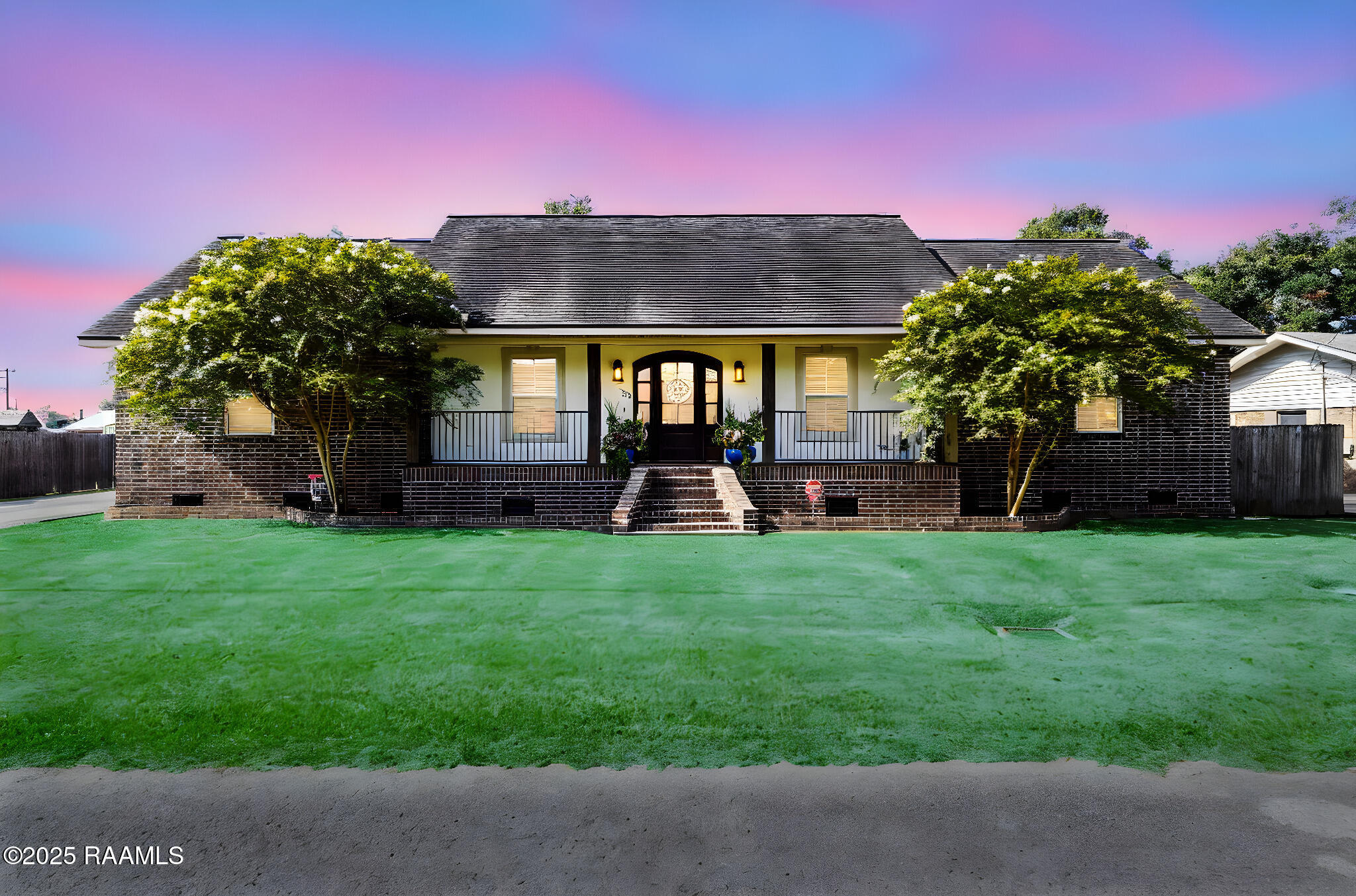709 W Pine, Erath LA