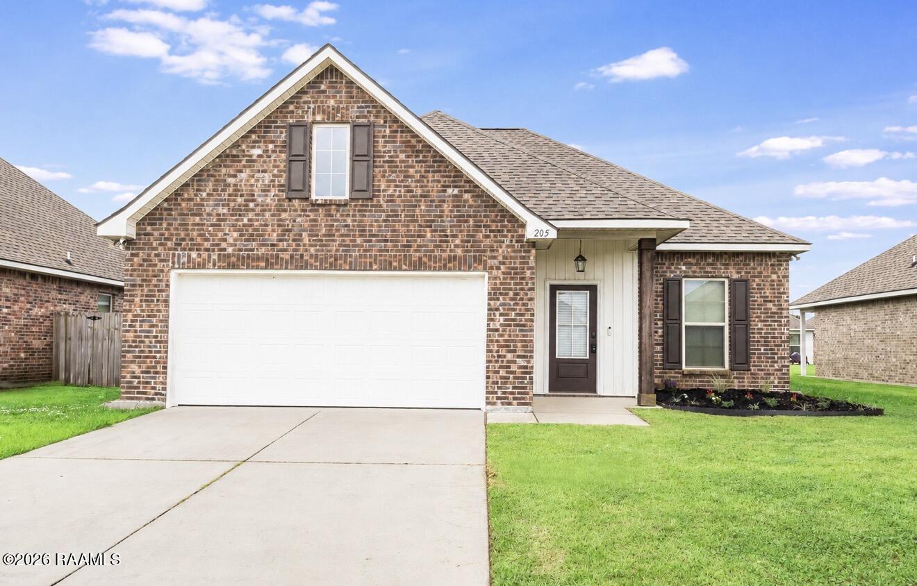 205 Rocky Meadows, Lafayette LA