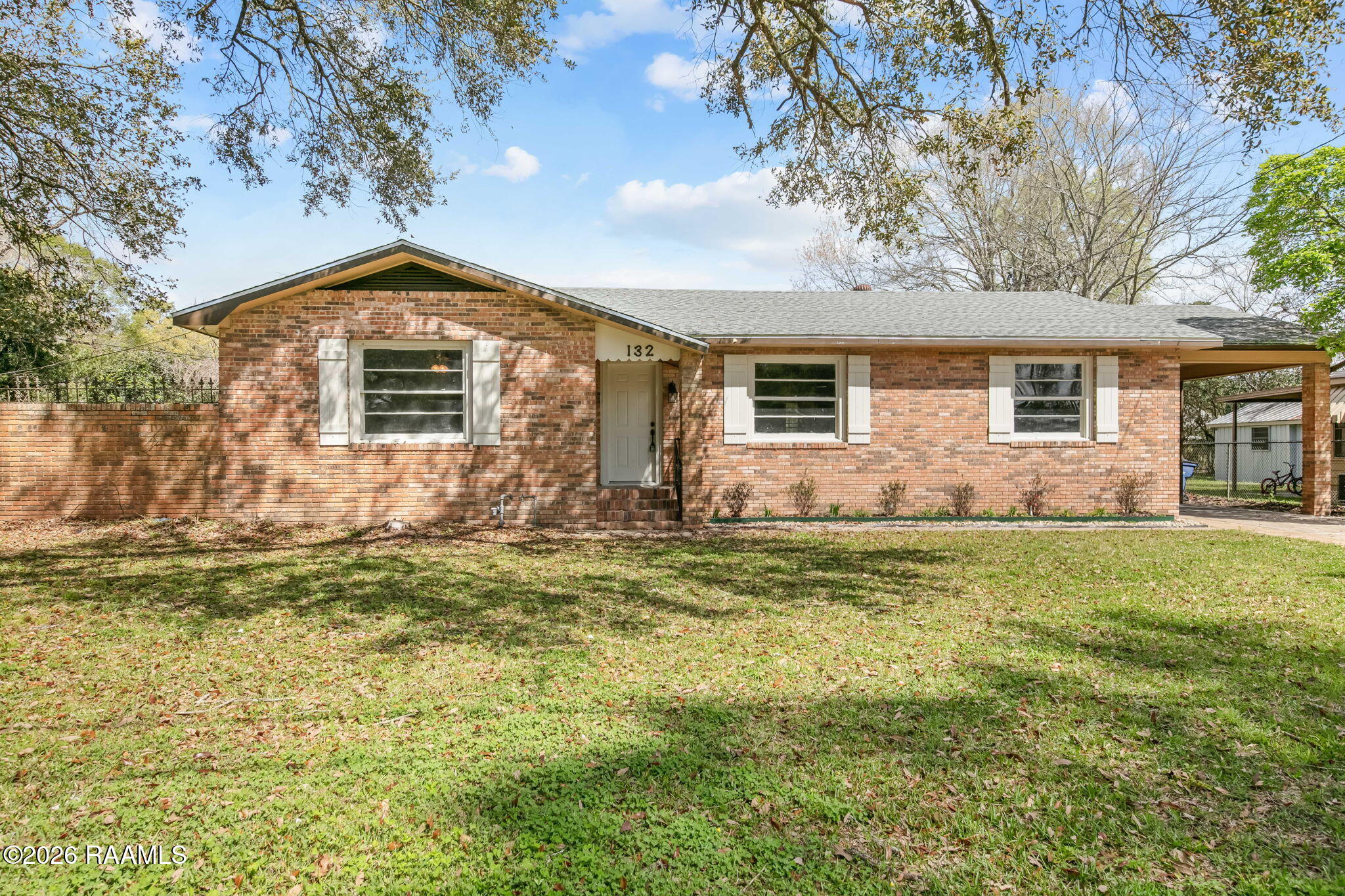 132 W White, Opelousas LA