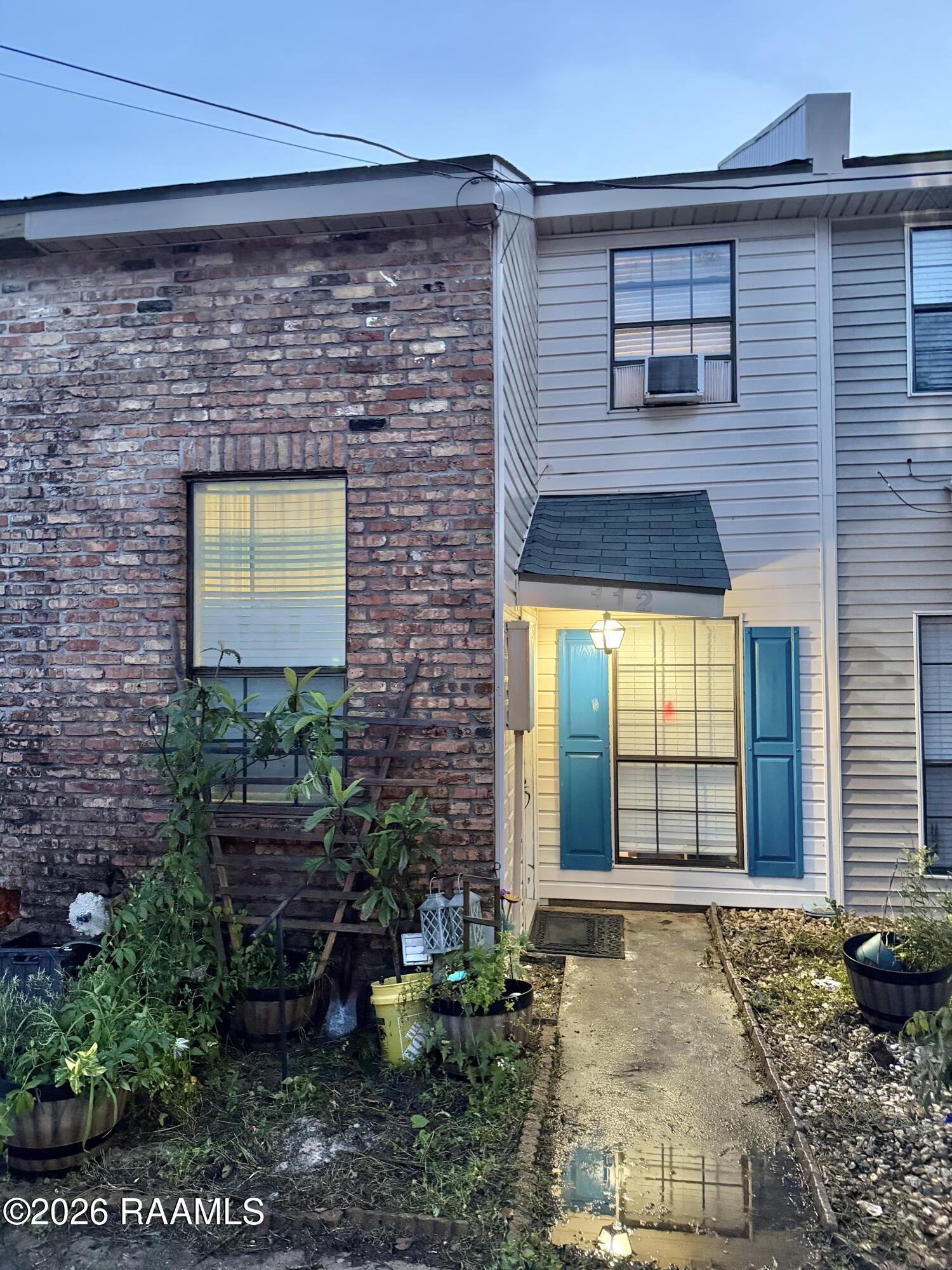 112 S Saint Pierre, Broussard LA