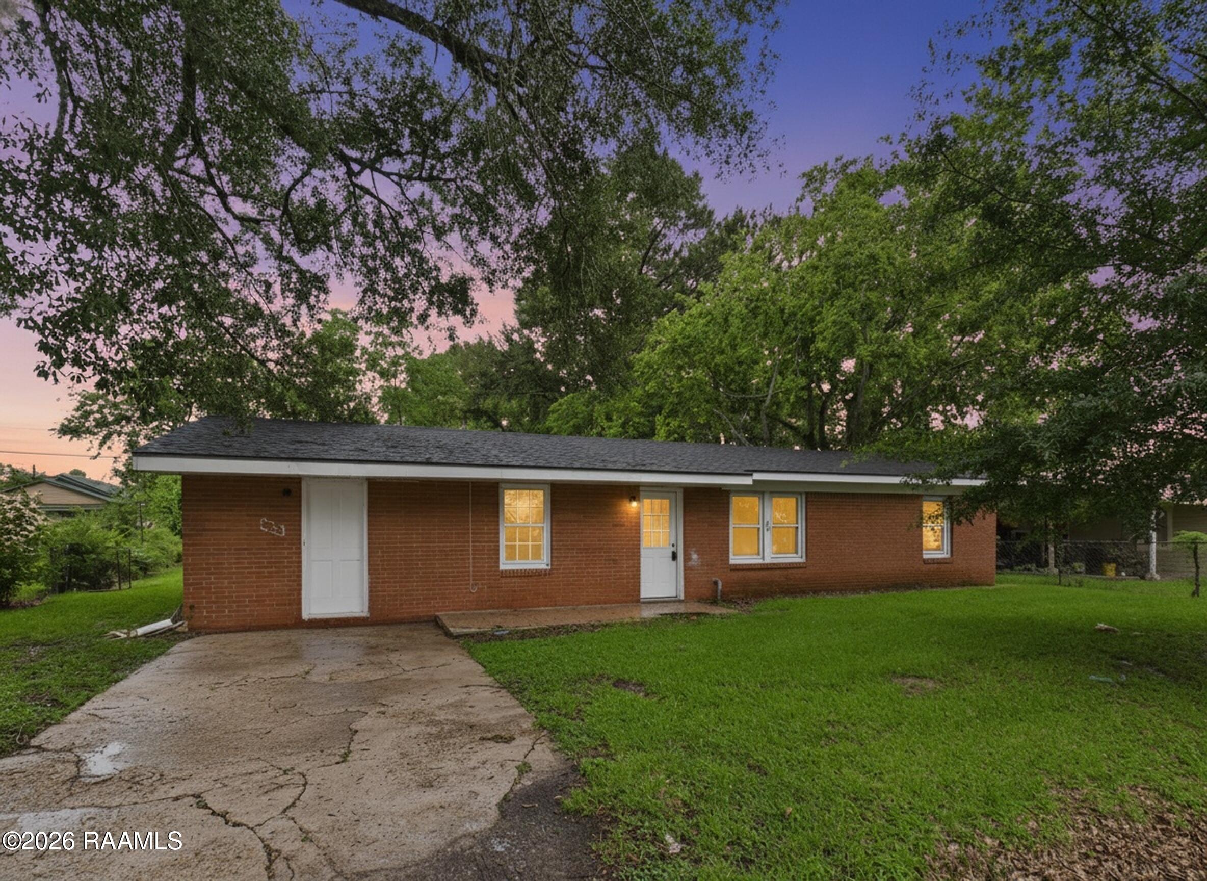201 Justin, Lafayette LA