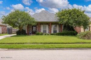 10327 Springvalley, Baton Rouge LA