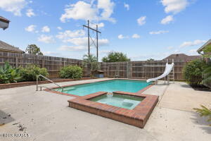 200 Rue Saint Barts, Youngsville LA