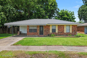 332 Guidry, Lafayette LA