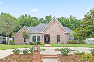 119 E Peck, Lafayette LA