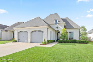 300 Cedar Lake, Youngsville LA