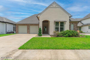 203 Maple Branch, Lafayette LA