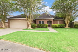 102 Doncaster, Youngsville LA