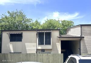 220 Doucet, Lafayette LA