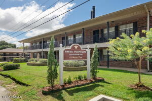 112 Hillside, Lafayette LA