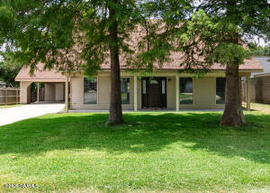 115 Briar Green, Youngsville LA