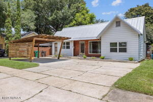 142 Cedar Crest, Lafayette LA