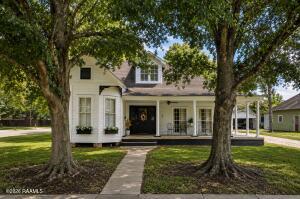 403 E 8th, Crowley LA