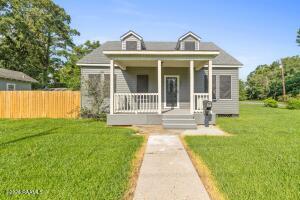 825 N Ave H, Crowley LA