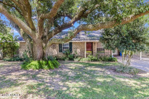 120 Burrow, Scott LA