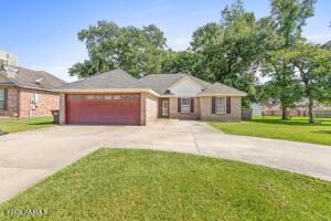 119 Kingswood, Lafayette LA