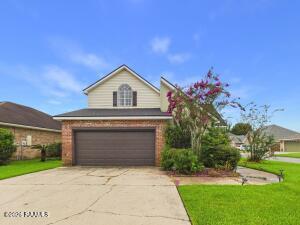 307 Heatheroak, Lafayette LA