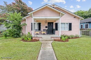 305 Cleveland, Lafayette LA