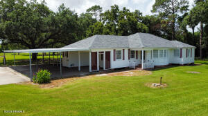 7158 Main, St. Martinville LA