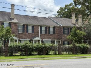 416 Doucet, Lafayette LA